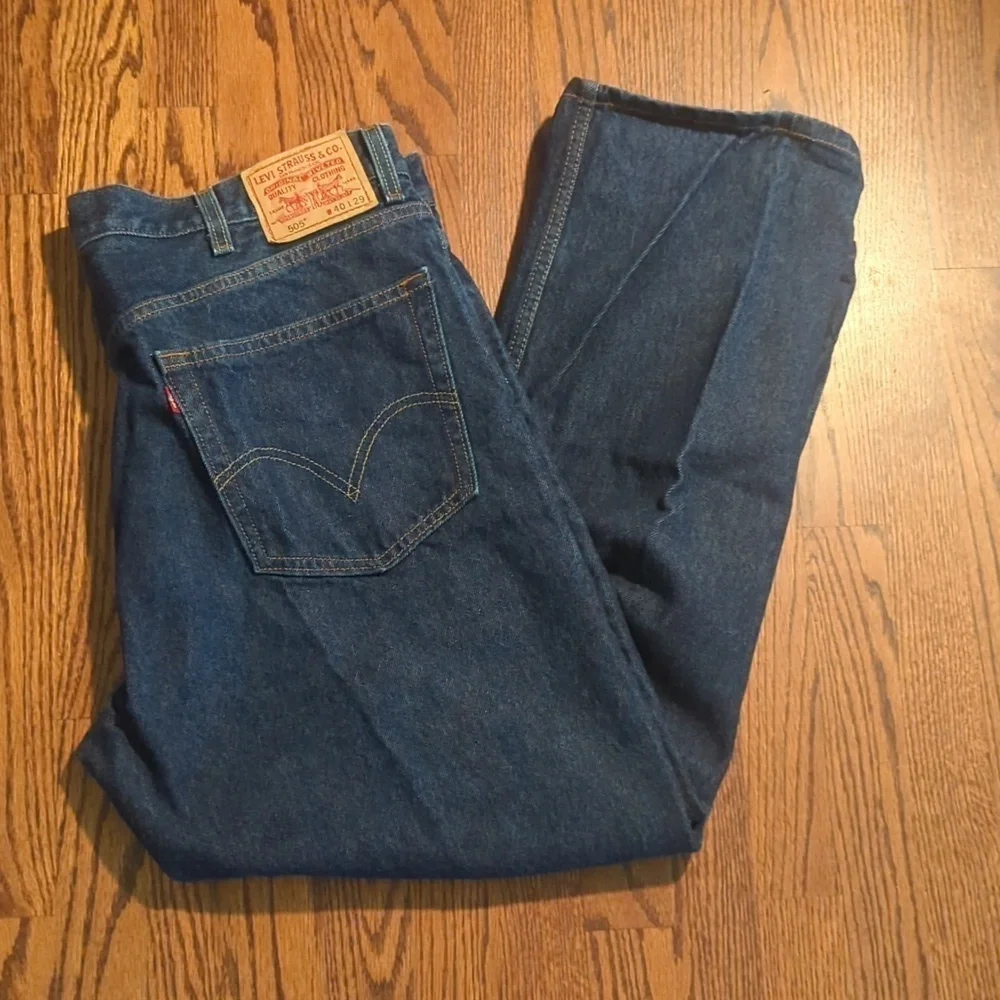Levis levi men